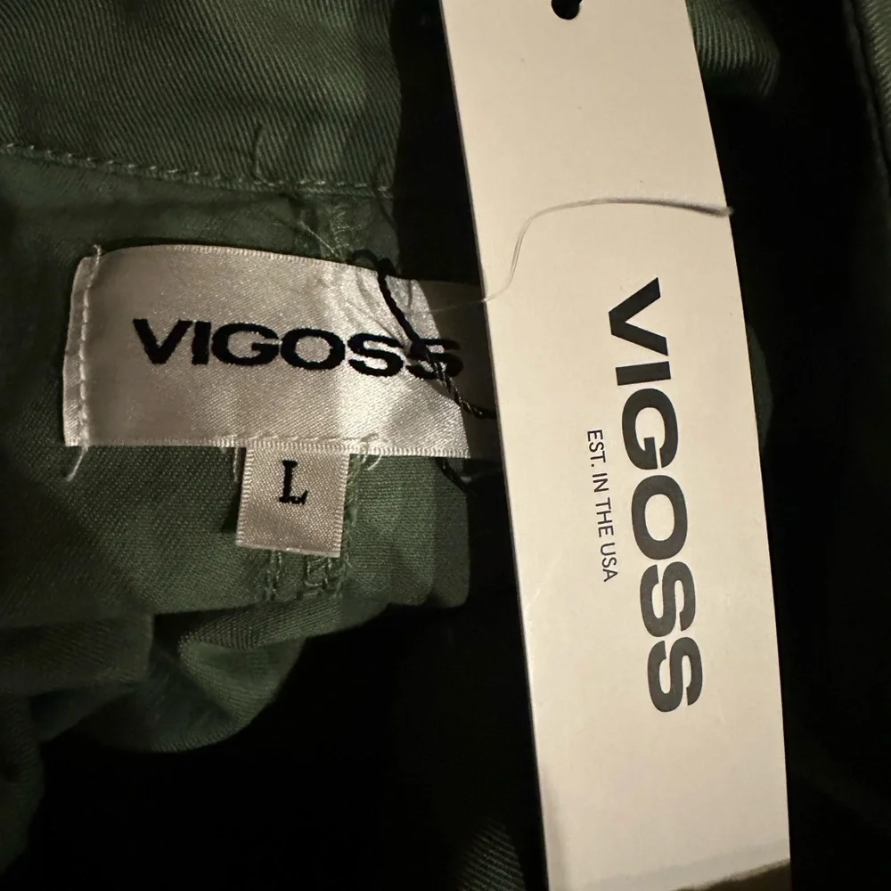 Vigoss Olive Utility crop Jacket size L